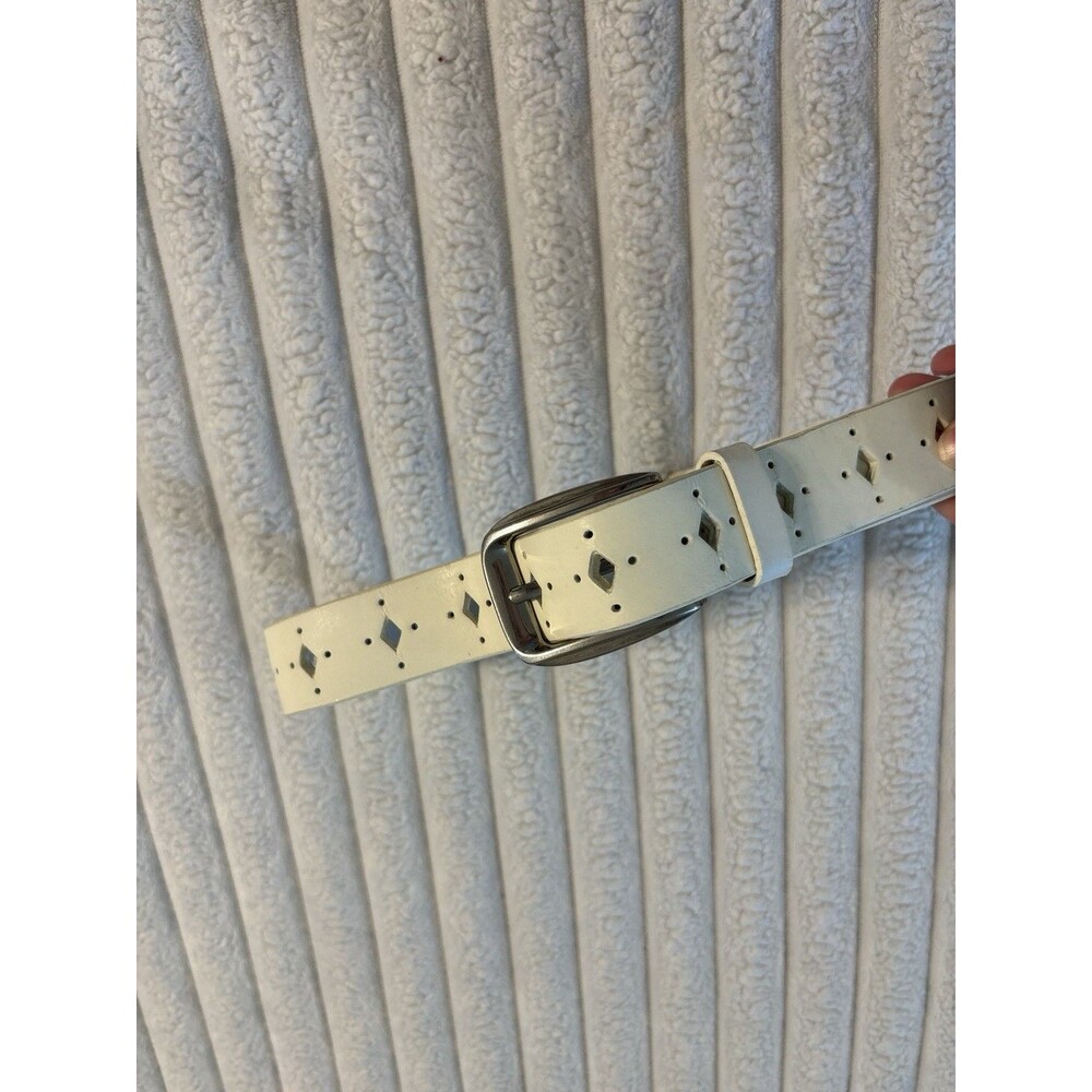 Women’s White Faux Leather Steve Madden Belt Medium Diamond Cutout Western Boho